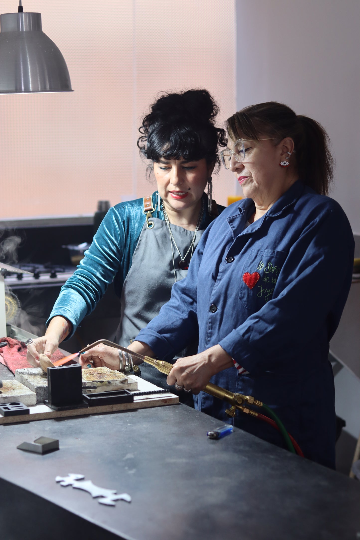 EXPERIENCIA "MOMENTOS QUE BRILLAN" El mejor regalo para mamá en Bogotá